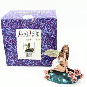 Enchanted RT98014 Rachael Tallamy NIB 2010 Fairy Kneeling on Rock Figurine w/Box